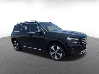 Used 2025 Mercedes-Benz GLB 250 4MATIC video 2