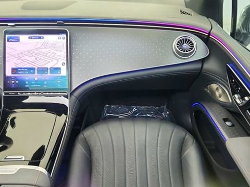 Used 2023 Mercedes-Benz EQS 450+ 450 image 36