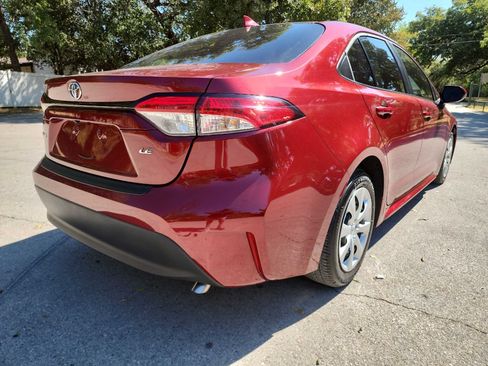 Used 2024 Toyota Corolla LE FWD image 8