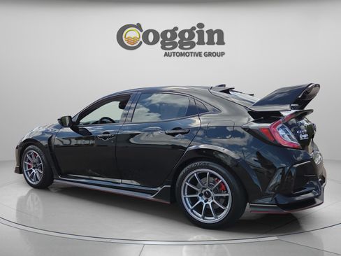 Used 2021 Honda Civic Type R image 3