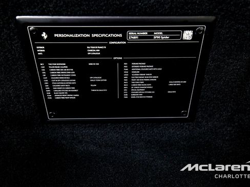 Used 2022 Ferrari SF90 Spider image 24