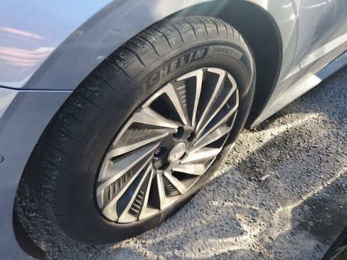 Used 2023 Hyundai Sonata Limited w/ Cargo Package image 2