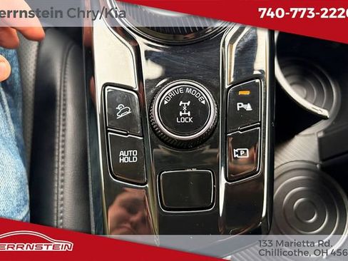 Used 2023 Kia Sportage EX AWD/4WD image 24