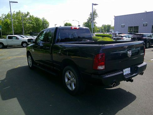 Used 2014 RAM 1500 Express AWD/4WD image 3