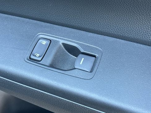 Used 2025 Honda CR-V Sport image 22