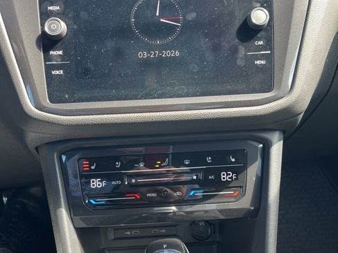 Used 2024 Volkswagen Tiguan SEL R-Line image 20