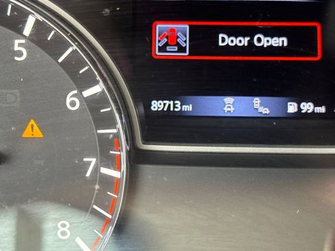 Used 2020 Nissan Pathfinder Platinum w/ Cargo Package image 27