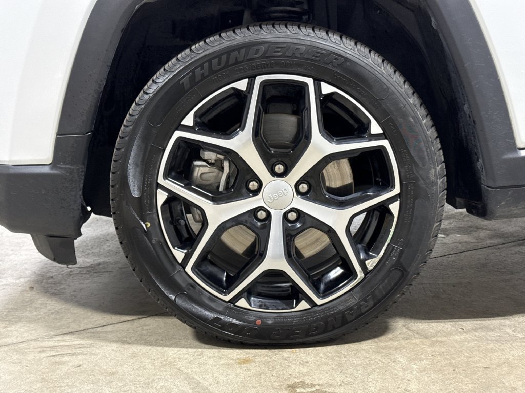 Used 2024 Jeep Compass Limited AWD/4WD image 26