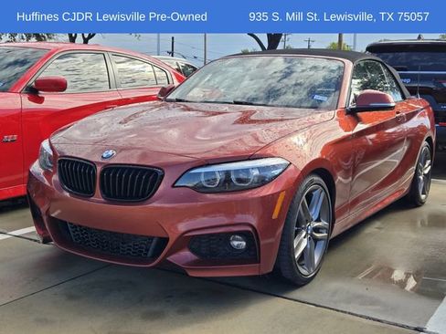 Used 2018 BMW 230i Convertible image 3