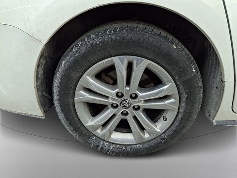 Used 2023 Toyota Sienna XSE w/ XSE Plus Package image 8