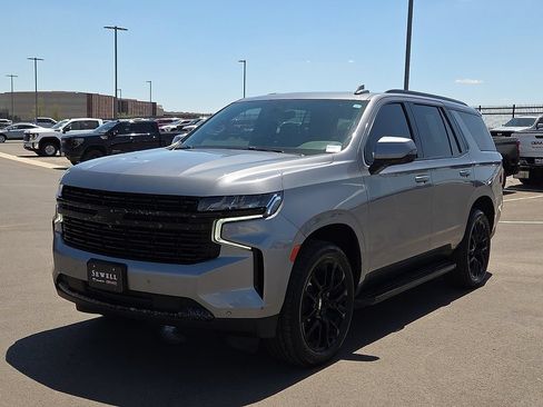 Used 2022 Chevrolet Tahoe LT w/ Luxury Package RWD image 1