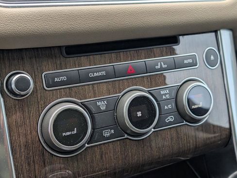 Used 2017 Land Rover Range Rover Sport HSE AWD/4WD image 20