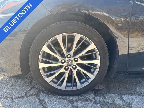 Used 2021 Lexus ES 250 w/ Premium Package image 10