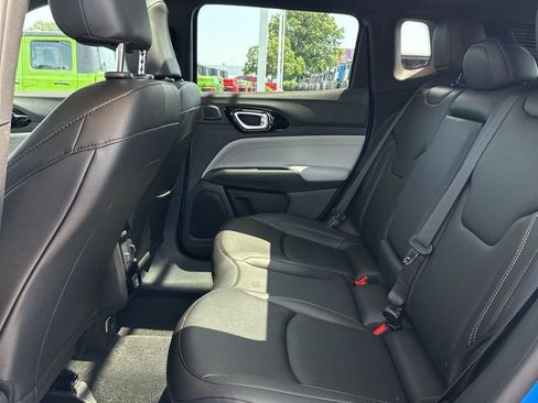 New 2025 Jeep Compass Limited w/ Sun & Sound Group image 20