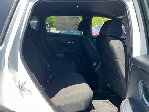 Certified 2026 Honda HR-V Sport image 24