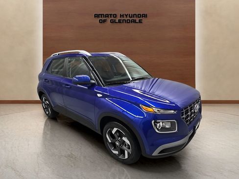 New 2026 Hyundai Venue SEL FWD image 8