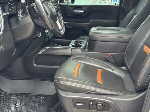 Used 2022 GMC Sierra 3500 AT4 w/ AT4 Preferred Package image 15