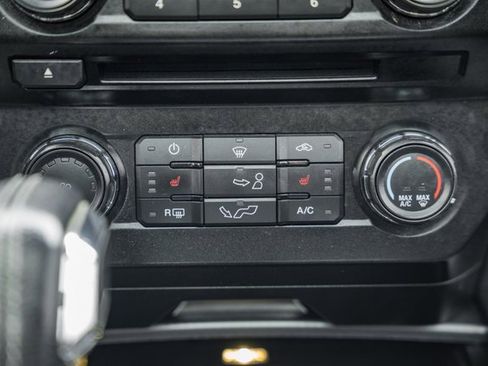 Used 2016 Ford F150 XLT w/ Equipment Group 302A Luxury image 28