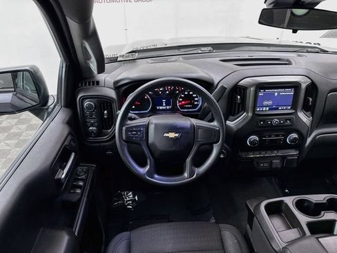 Used 2023 Chevrolet Silverado 1500 Custom AWD/4WD image 21