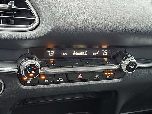 Used 2023 MAZDA CX-30 2.5 Turbo w/ Premium Package image 16