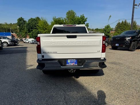 Used 2023 Chevrolet Silverado 1500 LT AWD/4WD image 5