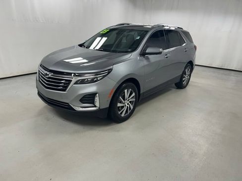 Certified 2023 Chevrolet Equinox Premier FWD image 2