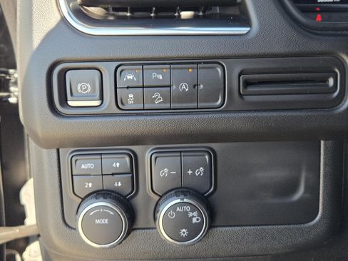 Used 2024 Chevrolet Tahoe Premier image 21