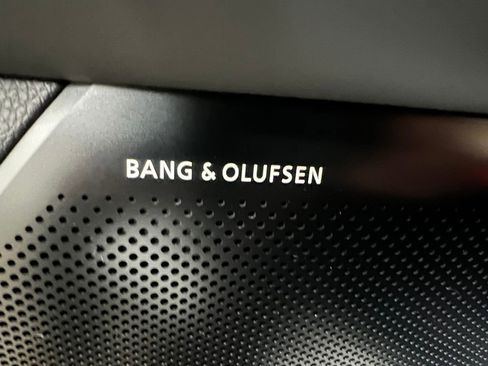 New 2026 Genesis G90 3.5T Prestige image 23