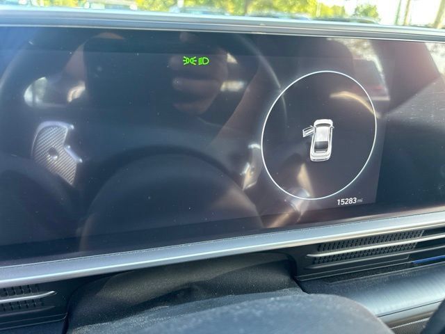 Used 2023 Hyundai Ioniq 6 Limited RWD image 5