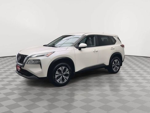 Used 2023 Nissan Rogue SV AWD/4WD image 30