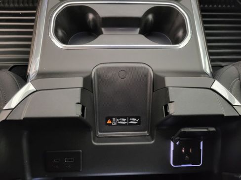 New 2026 Chevrolet Silverado 2500 LT w/ Trail Boss Package image 7