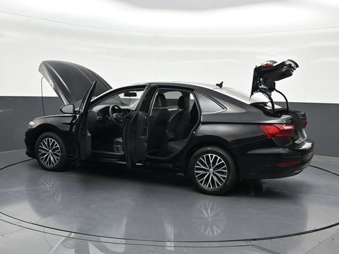 Used 2020 Volkswagen Jetta SE FWD image 34