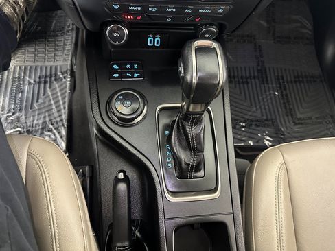 Used 2019 Ford Ranger Lariat w/ Equipment Group 501A Mid image 26