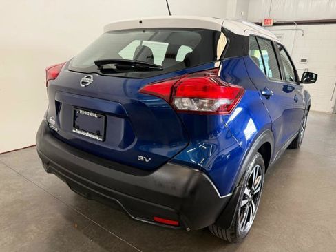 Used 2018 Nissan Kicks SV FWD image 8