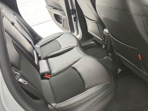 Used 2024 Jeep Compass Trailhawk image 20