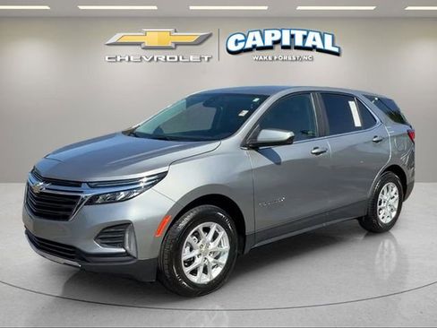 Used 2024 Chevrolet Equinox LT AWD/4WD image 1