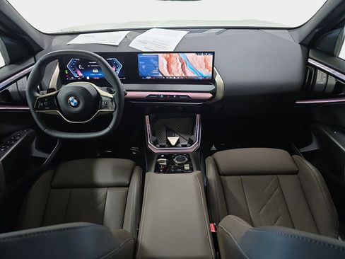 Used 2025 BMW X3 xDrive30i w/ Convenience Package image 12