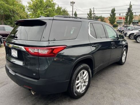 Used 2020 Chevrolet Traverse LT w/ Driver Confidence II Package AWD/4WD image 6