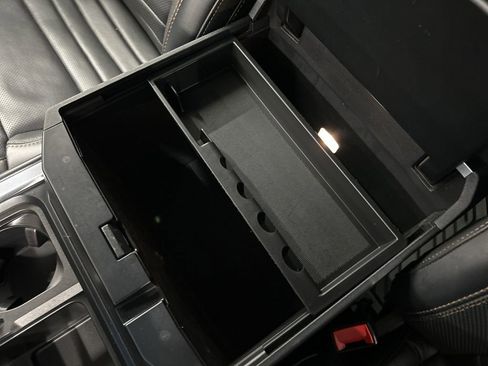 Certified 2024 Ford F350 Platinum w/ Tremor Off-Road Package image 33