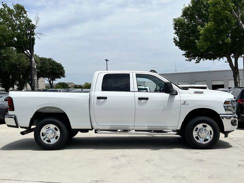 Used 2025 RAM 2500 Tradesman w/ Chrome Appearance Group AWD/4WD image 3