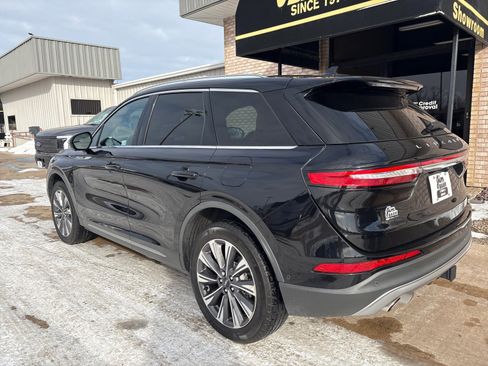 Used 2022 Lincoln Corsair Reserve w/ Equipment Group 201A image 11