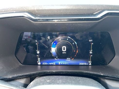 Used 2023 Chevrolet Colorado LT w/ LT Convenience Package II image 10