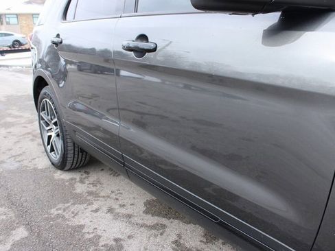 Used 2018 Ford Explorer Sport image 50