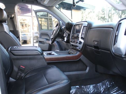 Used 2015 GMC Sierra 1500 SLT w/ SLT Crew Cab Value Package RWD image 12