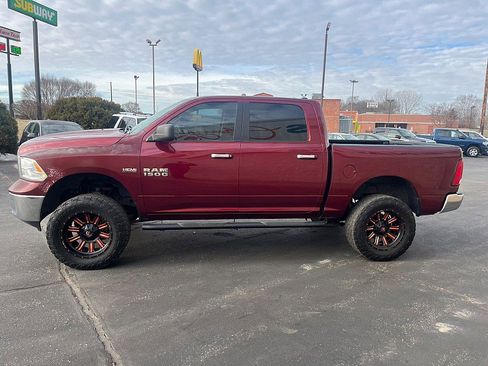 Used 2018 RAM 1500 Classic SLT image 7