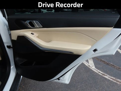 Used 2022 BMW X5 xDrive40i w/ Premium Package image 13