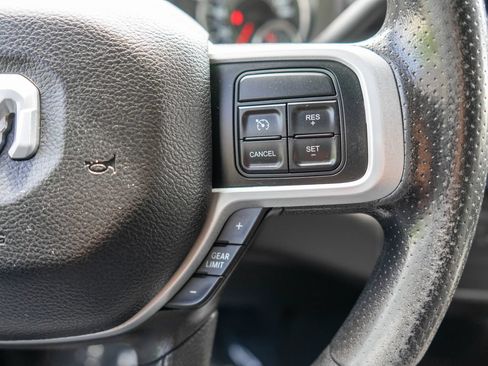 Used 2022 RAM 2500 Big Horn w/ Cold Weather Group AWD/4WD image 18