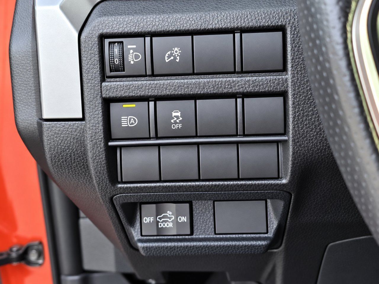 Used 2025 Toyota Tacoma TRD Off-Road AWD/4WD image 25