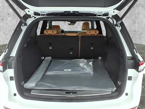 New 2025 Jeep Grand Cherokee Summit image 26