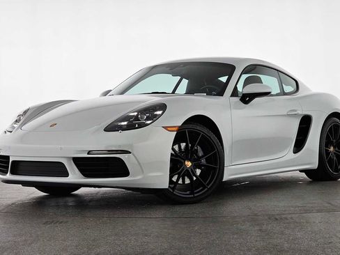 Used 2022 Porsche 718 Cayman w/ Premium Package image 1